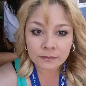 Meet your Posher, Adriana